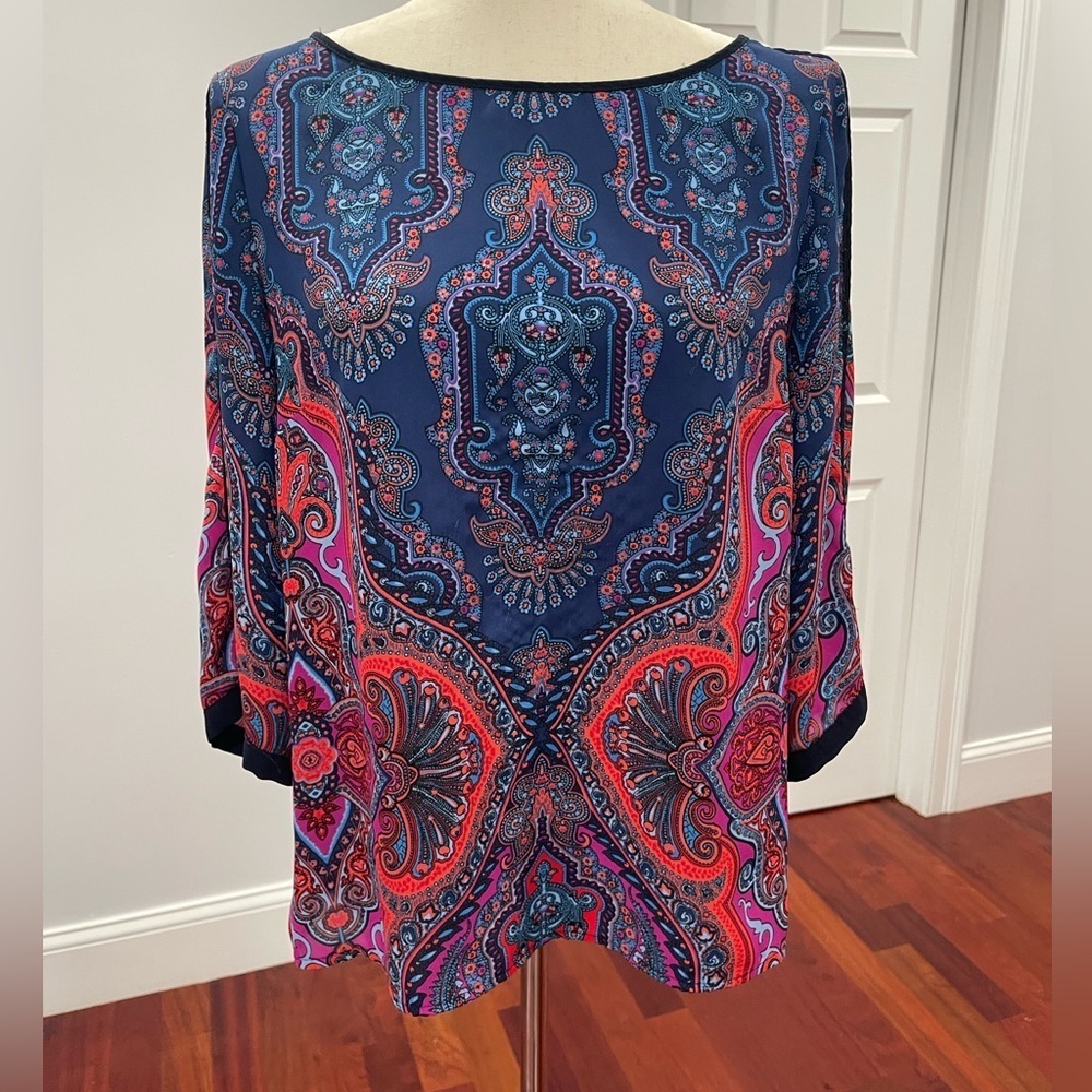 Adrianna Papell 3/4 Sleeve Blouse - Picture 3 of 8